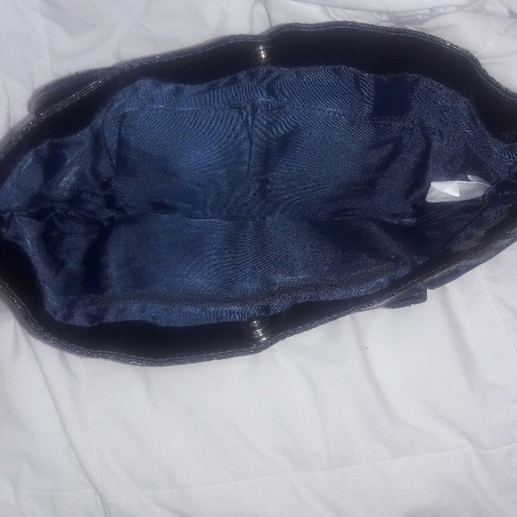 Exotic Trim Navy Blue Avon NWOT - Picture 6 of 8